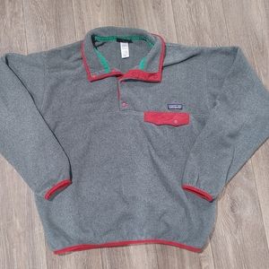 Patagonia pullover sweater